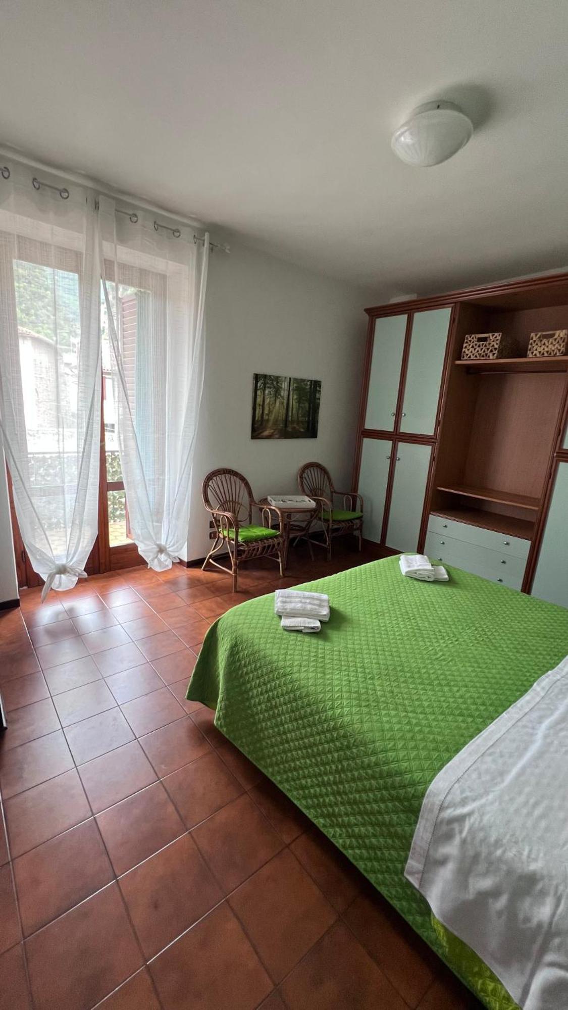 Casa Caterina 2 Storey House, With A Mountain View Toscolano Maderno Ngoại thất bức ảnh